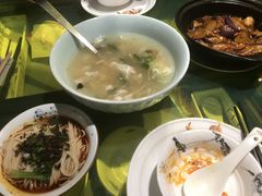-辛香汇(飞洲店)