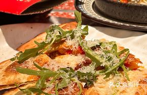 Spanish Olive Oil Stir-fried Eel Fry