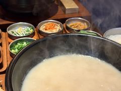 -银米·云南传统过桥米线(双廊黑金冠店)