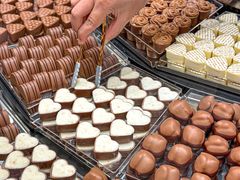 -Laderach 莱德拉(上海环贸iapm店)