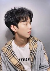 -妃格美发沙龙·烫发·染发