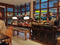 -银米·云南传统过桥米线(双廊黑金冠店)