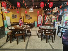 -富正毅三下锅(体育馆店)