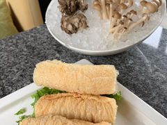 -辉哥火锅(虹桥路店)