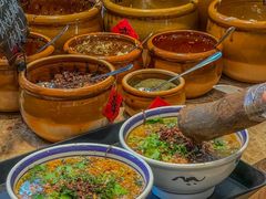 -云阿蛮云南生烫牛肉米线(奉贤路店)