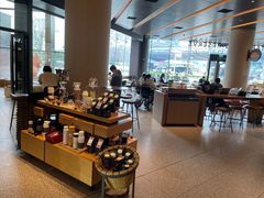 -星巴克臻选(上海合生汇1F店)