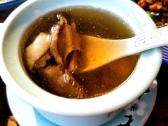 一盅特别的鸡汤-听香·678茶铺(猛追湾店)