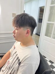 -YESIDO椰岛造型烫发染发专业店