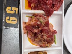 -山焱·炭火自助烤肉(周浦万达店)