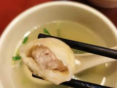 -佬钱湾仔(衣裳街店)