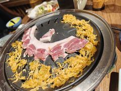 -明洞阿姨·韩式酱蟹烤肉·创意料理(三元桥店)