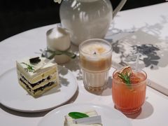 -洪小鹏生活美学馆(领SHOW天地店)