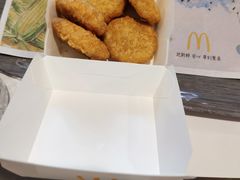 -麦当劳(莘松路芭比伦DT店)