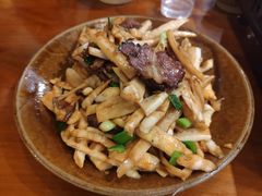 春笋腊肉-苗湘食府(十年店)