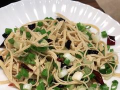 -超越炭火牛蛙火锅鸡(河东店)