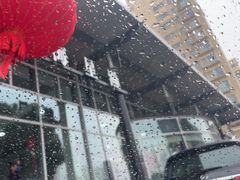 -上海星瀚奔驰4S店(红柳路店)