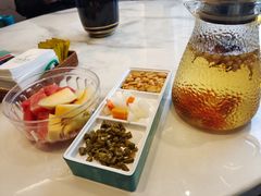 -荷塘秋月·本帮江浙菜(国权路店)