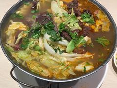 驴肉锅子-闫家驴肉老店(华电一校店)