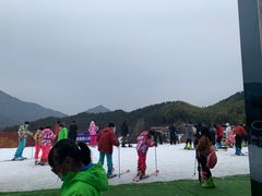 -大别山南武当滑雪场