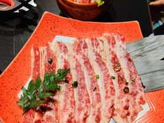 -山川小町·极番烧肉(新地假日广场店)