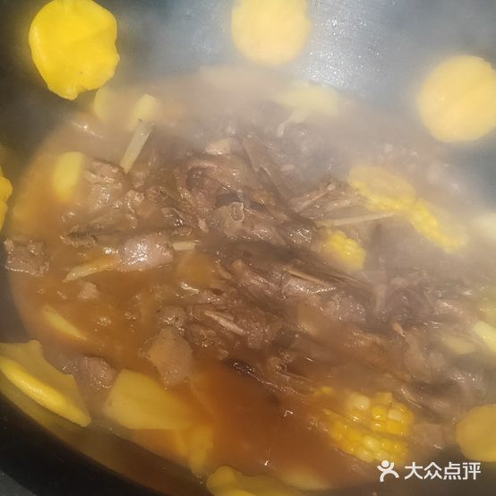 东北铁锅炖(九龙百货店)