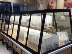 面包甜点陈列柜-爸爸糖吐司面包(南京鼓楼龙江店)