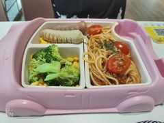 -鲨鱼菲特(金沙湖店)
