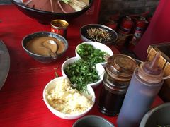 -谭鸭血老火锅(漳州路店)