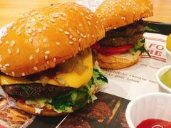BBQ培根牛肉堡-The Habit Burger Grill 哈比特汉堡(爱琴海店)