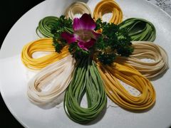 -秦宝雪花牛肉养生火锅(大兴九臻店)