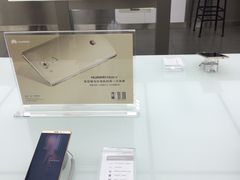 -华为授权体验店(万航渡路)