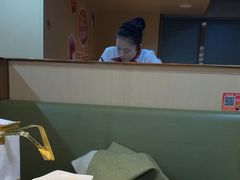 -海底捞火锅(杭州滨江九宜城店)