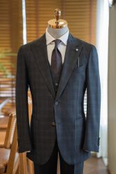 -优刻西服西装定制(金轮国际广场店)