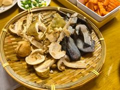 -菌极鲜野生菌火锅店(阳明祠店)