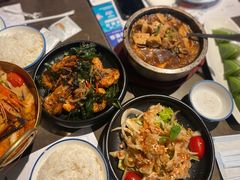 -美奈小馆·越南料理(中航城君尚购物中心店)
