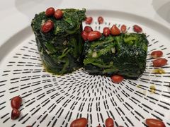 果仁菠菜-东兴楼饭庄(六里桥店)