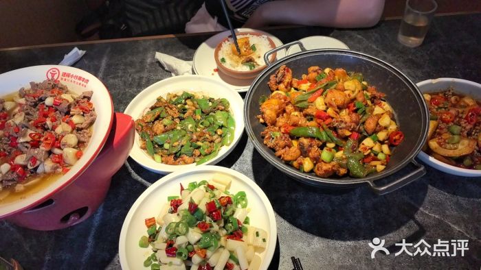建辉湖南土菜馆(高新店)图片