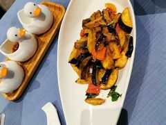 -卯火锅(人和协信店)