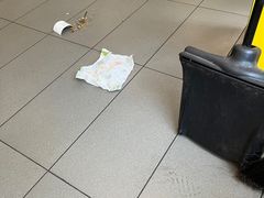 -麦当劳(中山八路店)
