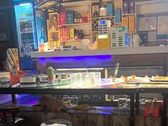 -顶峰夜宴·龙虾烧烤大排档(九江学院店)
