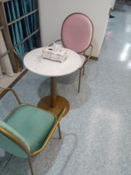 休息区-痘院长·祛痘·皮肤管理