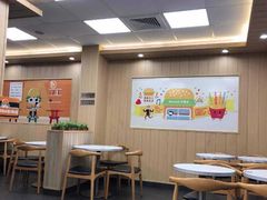 大堂-华莱士·炸鸡汉堡(奥林花园店)