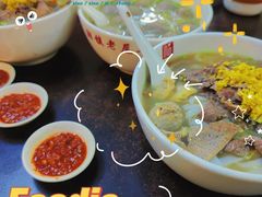 -潮镇老尾牛杂(环城西路店)