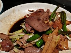 老头儿拿手炒腰花-老头儿油爆虾·知味杭州(爱琴海购物中心)