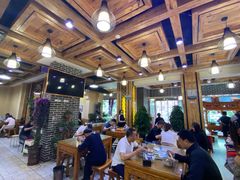 大堂-伊穆祥牛肉面总店·清真