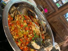 黄焖江团-瓦房食代·四合院湘菜馆(坂田店)