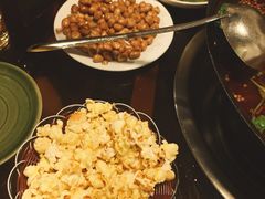 -鸿顺老铁锅美蛙鱼府(解放碑店)
