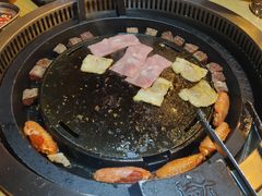 -滋滋烤肉(解放路创客店)