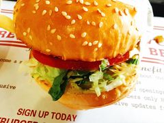 -The Habit Burger Grill 哈比特汉堡(爱琴海店)