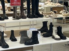 -hotwind热风(中贸广场店)